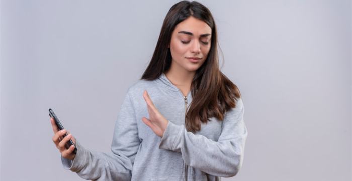 Benefits of a digital detox for improving mental clarity